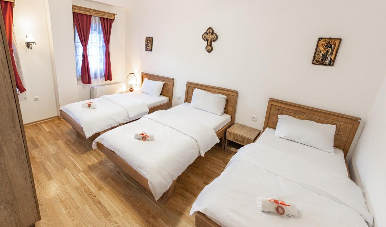 Guest Mansion, Гостински Палат Rostusa Екстериор снимка